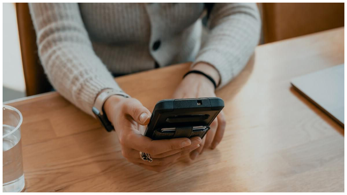 Payez moins cher grâce à ces trois forfaits sans engagement sur le réseau Bouygues Telecom dès 3,99 € !