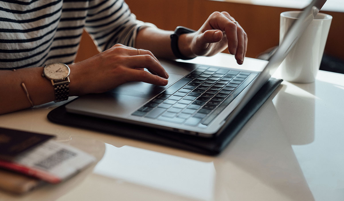 Offre internet : quelle box internet fibre à 15€ choisir entre SFR et Bouygues Telecom