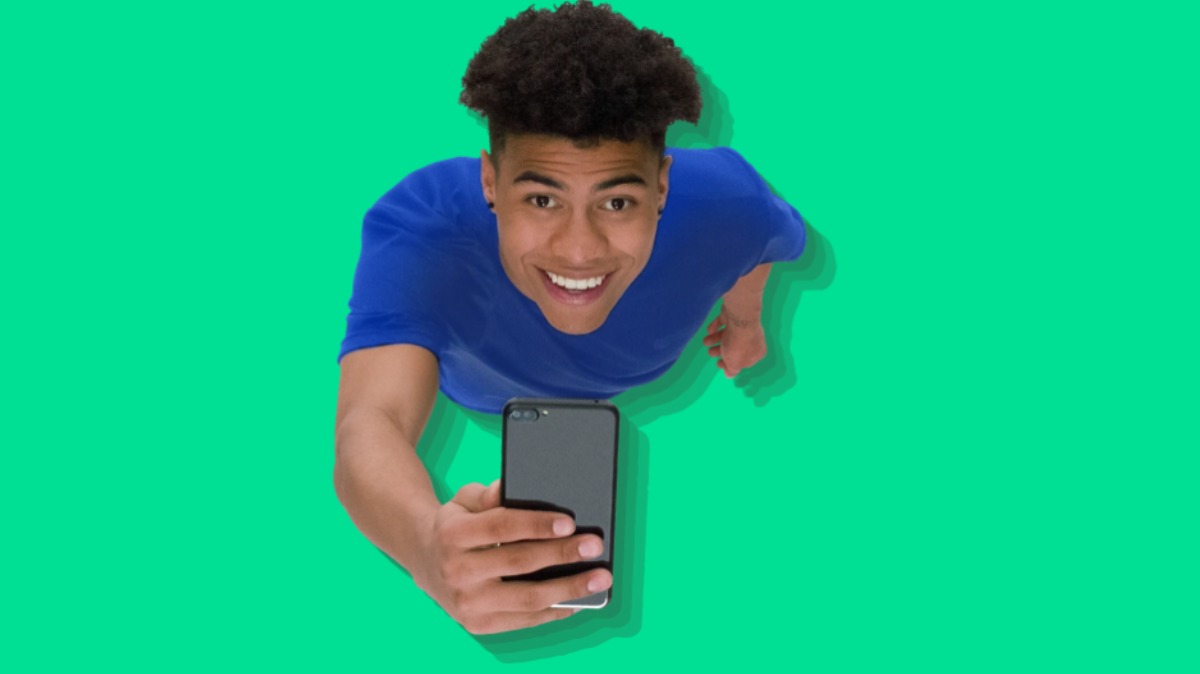 Optez pour l’incroyable forfait mobile RED 100 Go à seulement 13,99 € par mois sans engagement !