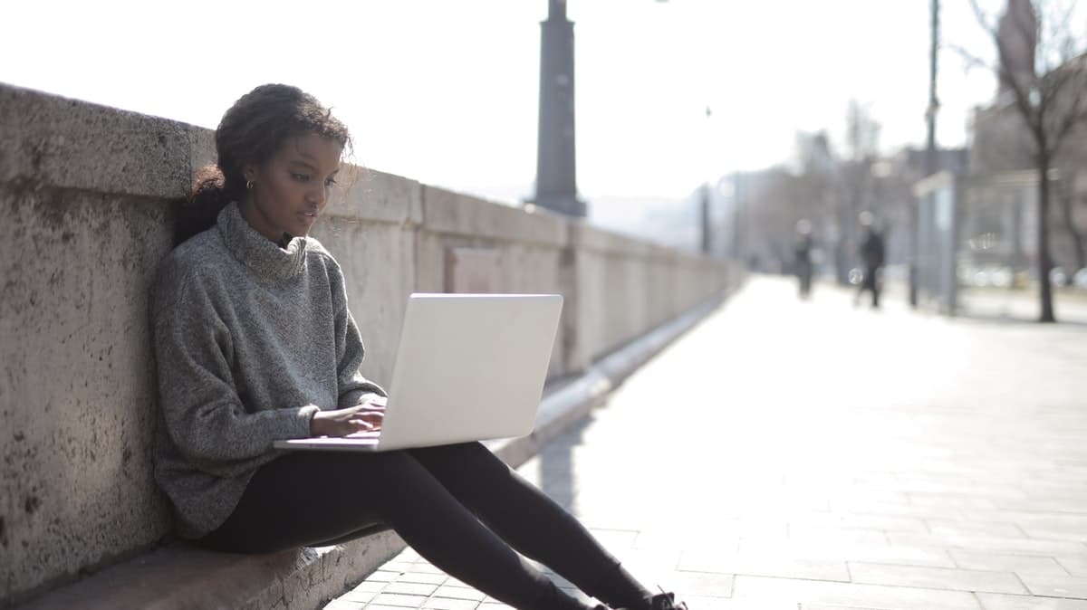 Promo Black Friday  : La BOX Internet Fibre à prix cassé chez Orange et sa marque Low Cost SOSH