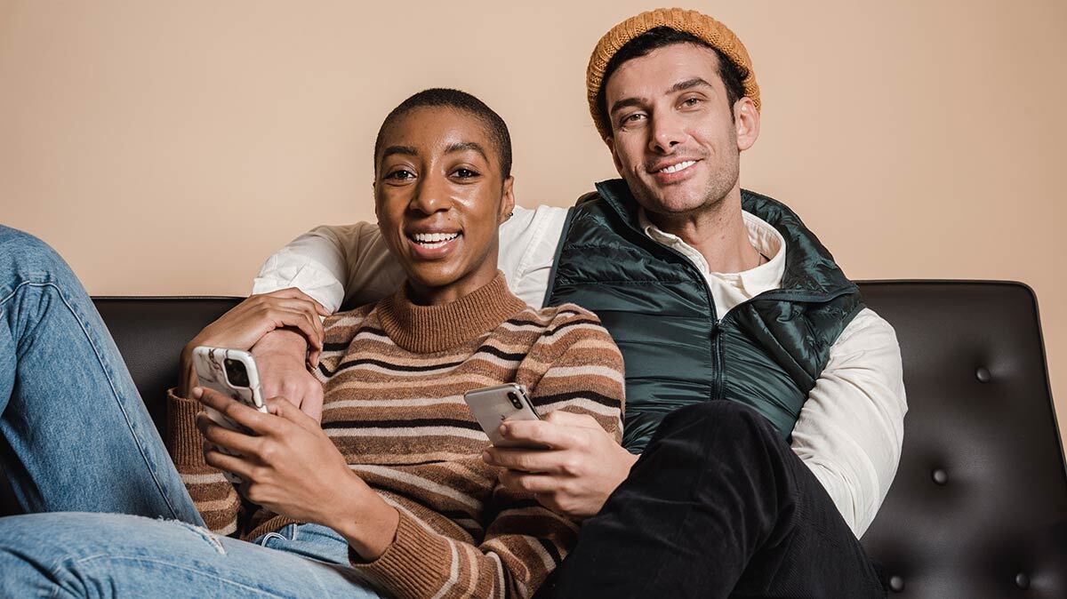 Prixtel 30 Go ou YouPrice 33 Go : qui vous proposera le meilleur forfait mobile ajustable sans engagement ?