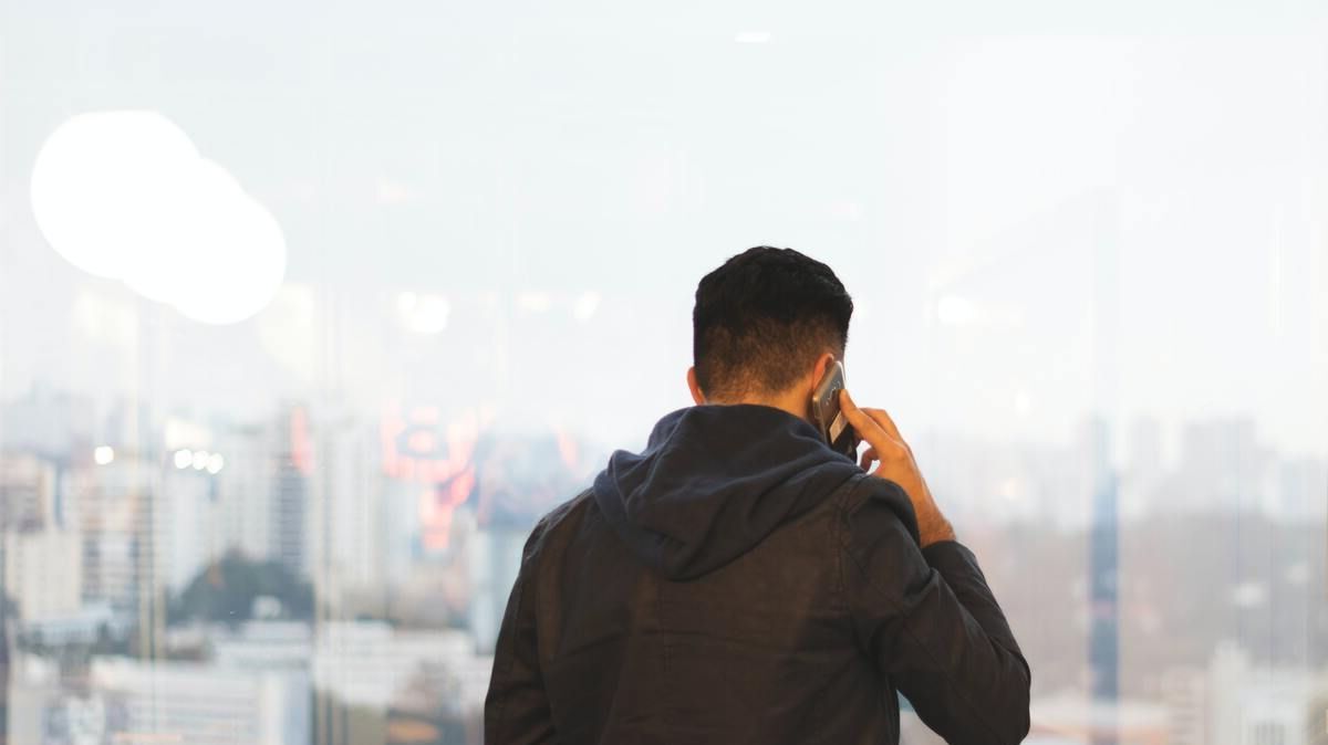 Laquelle des 2 promos forfaits mobiles 20 Go à 5,99€ choisir ?