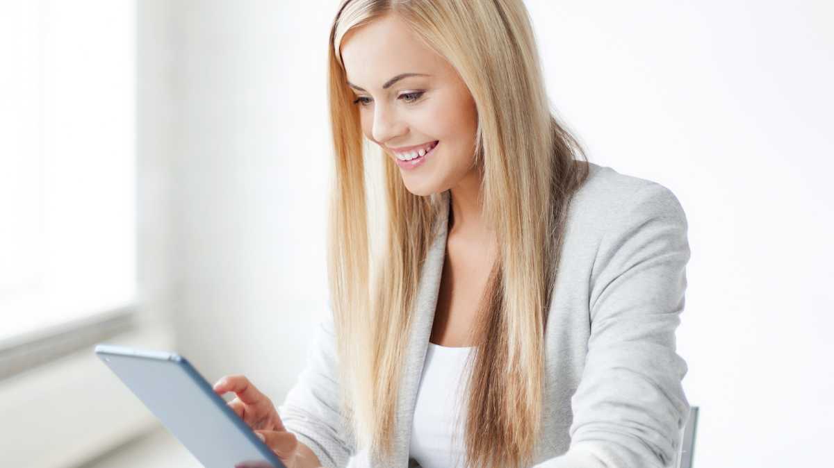 Quelle est la meilleure box internet sans engagement sur le marché : Freebox Pop ou RED Box ?