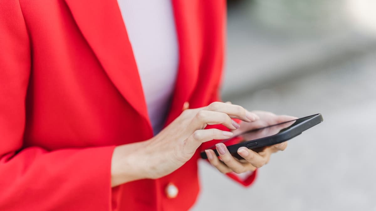 Qui propose le meilleur abonnement mobile 100 Go à moins de 10€ : Coriolis ou Prixtel ?