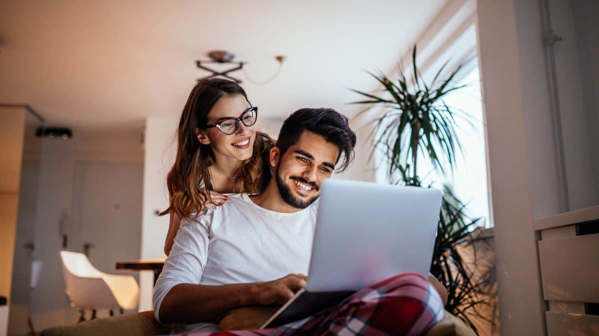 RED Box, Boîte Sosh ou Freebox Pop : quelle est la meilleure box fibre sans engagement ?