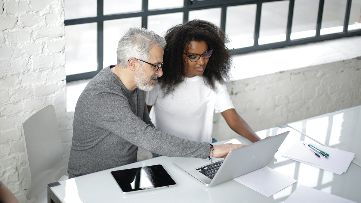 RED Box contre Boîte Sosh : le duel des box internet sans engagement