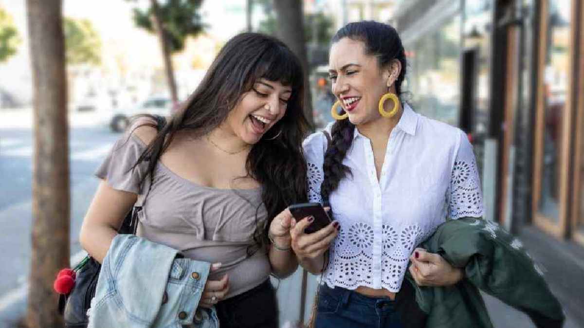 RED, Free Mobile, SOSH et B&You : les promos se bousculent, c'est le moment de changer d'opérateur mobile  !