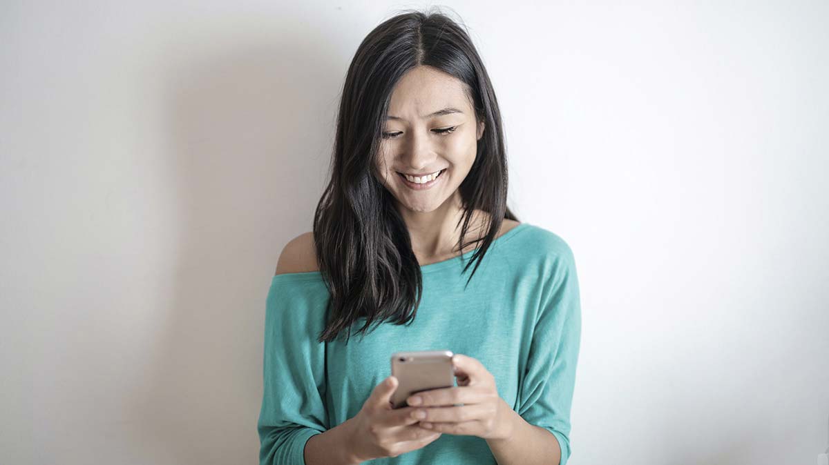 RED by SFR propose un forfait mobile 40 Go à seulement 9,99 € par mois : saisissez ce bon plan sans engagement !