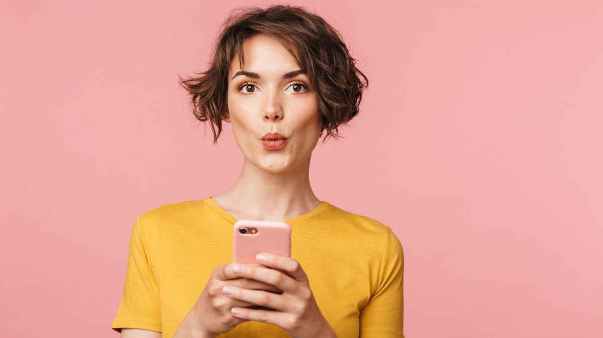 RED vs B&You : deux forfaits mobile 100 Go à petit prix avec la 5G en option !