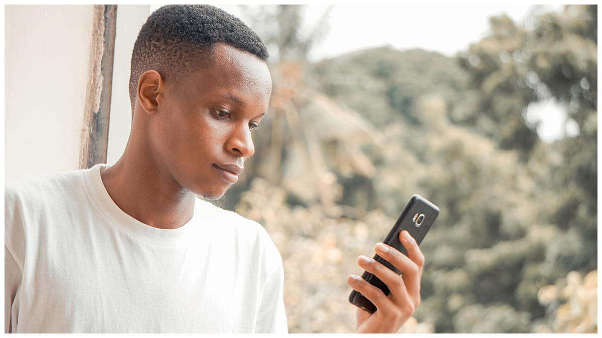 Venez choisir votre forfait mobile sans engagement avec 30Go à seulement 6.99€ sans condition de durée dans cette sélection !