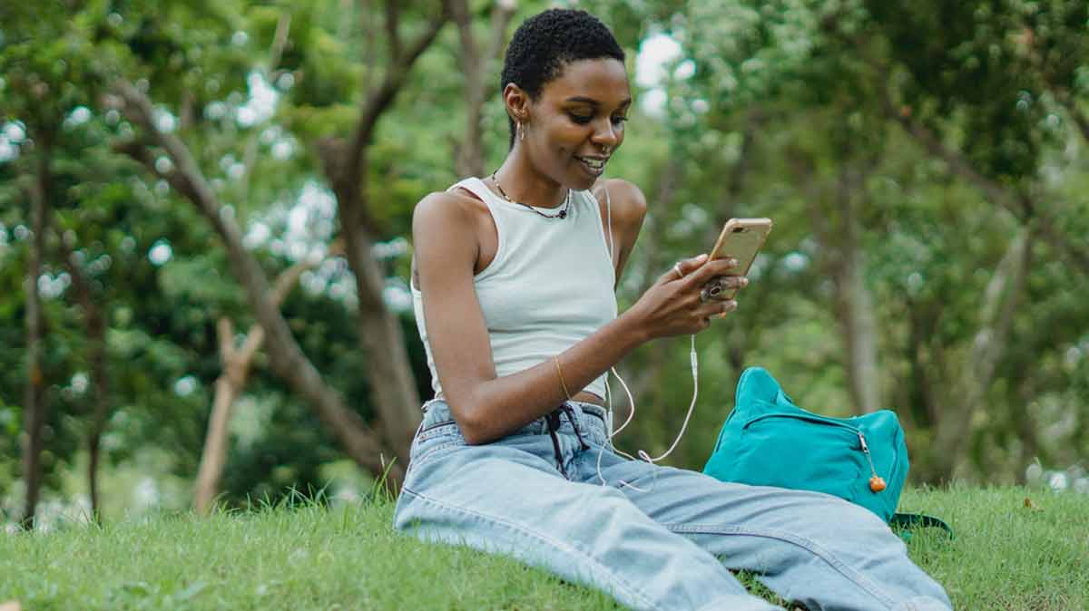 Soldes : Craquez sur l'un de ces forfaits mobile de 20 à 130 Go dès 5,99€ par mois chez cet opérateur sur le réseau Orange