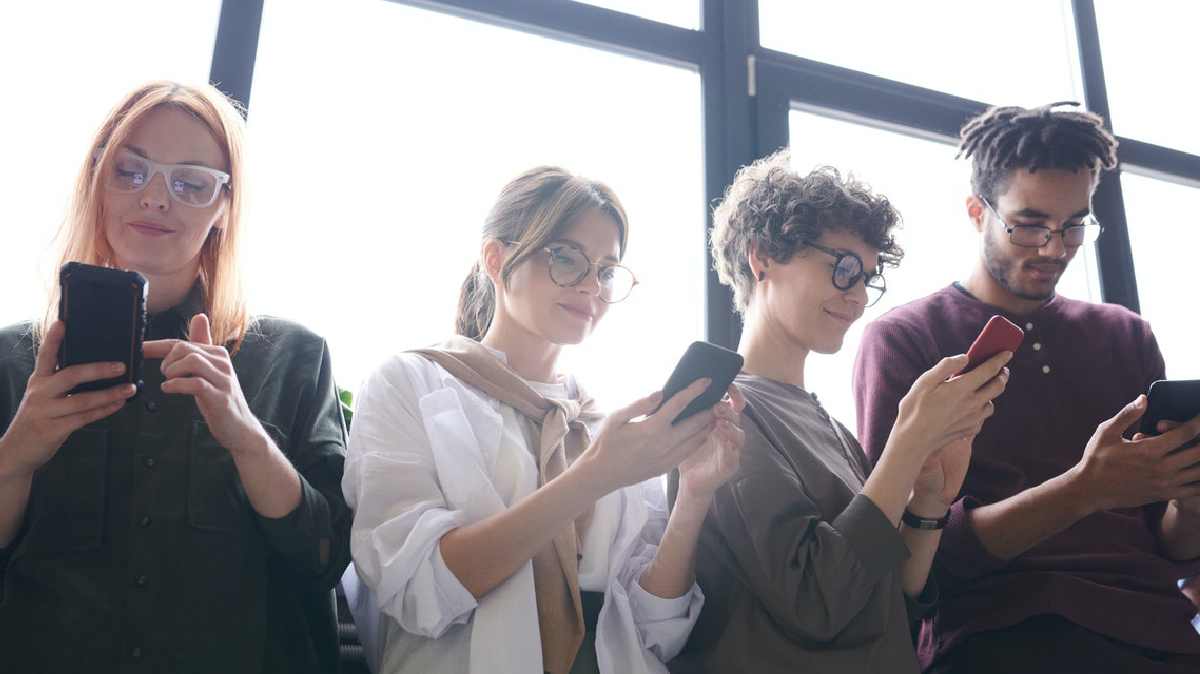 Soldes : Les trois meilleurs bons plans avec le Xiaomi Redmi Note 12 Pro, Google Pixel 7a et Galaxy S21 FE