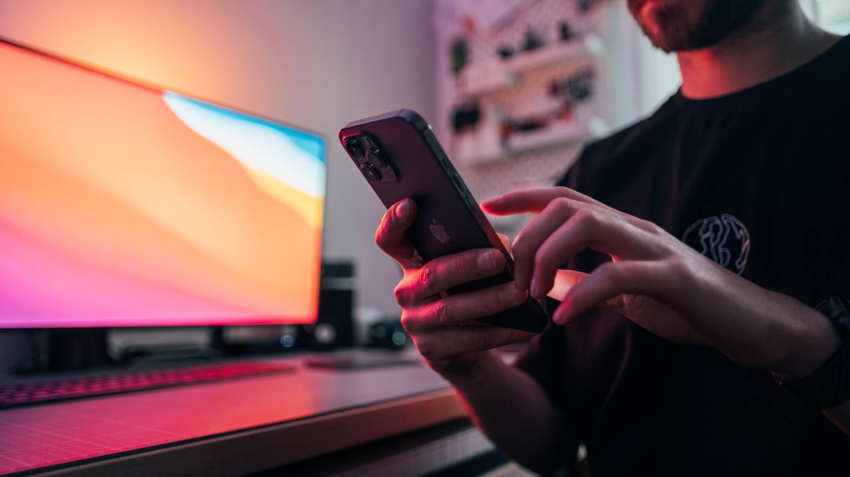 Sosh, RED by SFR et B&You : obtenez votre forfait 40 Go à moins cher avec ces trois formules sans engagement