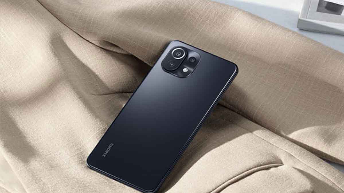 Test Xiaomi Mi 11 Lite 4G : Ultra fin et agréable au quotidien