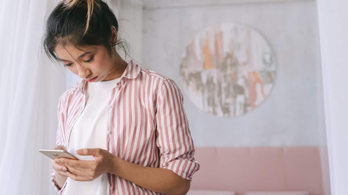 Top 3 des forfaits sans engagement avec 60 Go de data :  B&You, Syma Mobile et Sosh