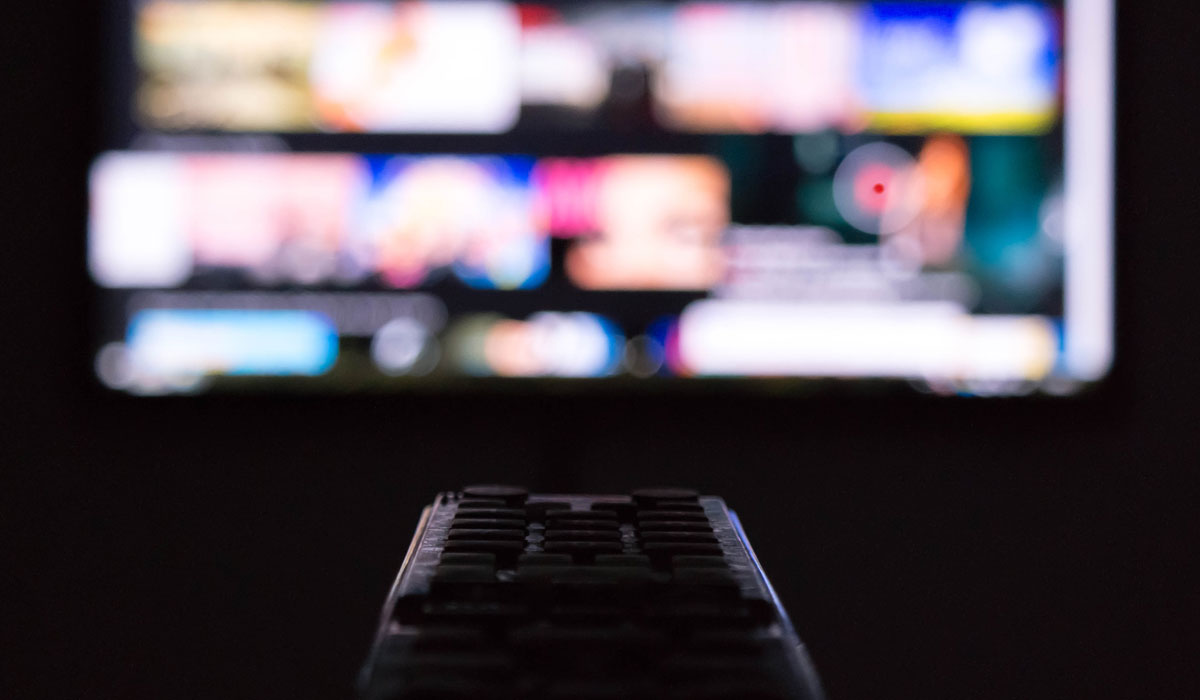 Top 3 des offres TV avec RMC sport, Canal + et la vente privée Freebox/Netflix pour Noël !