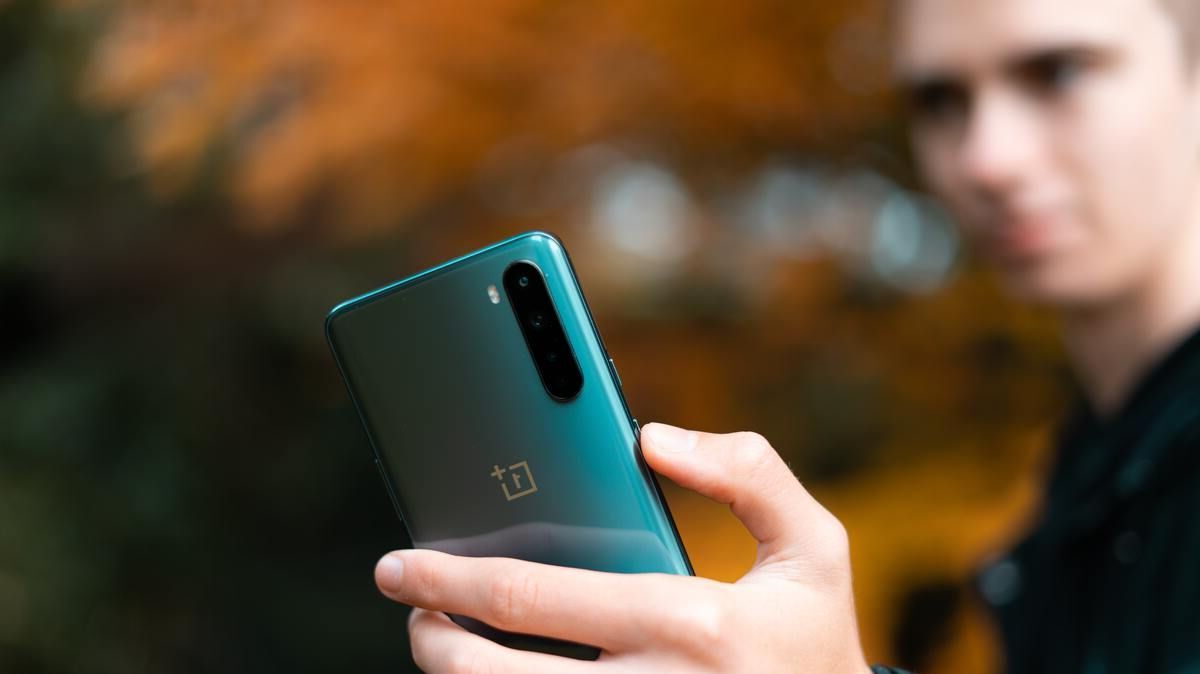 Un forfait mobile sans engagement à petit prix au choix entre Orange, Bouygues Telecom, Free ou SFR