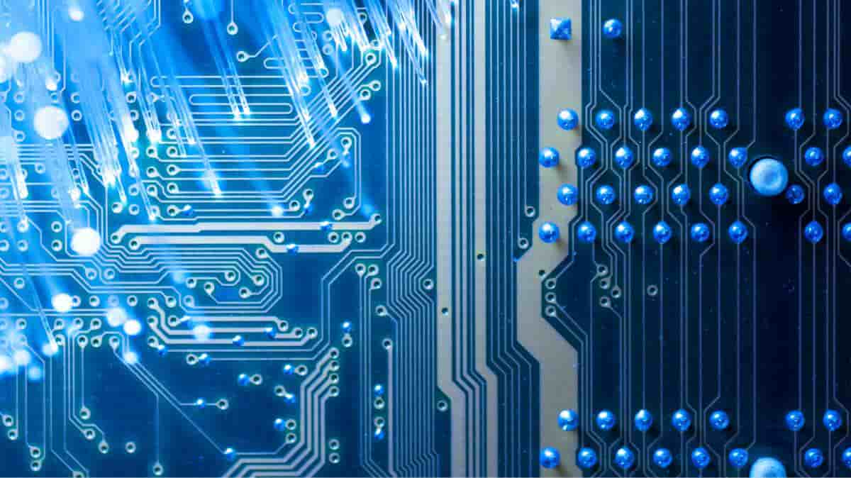 Très haut débit : les aides financières vont être élargies à tous les foyers non éligibles à la fibre dès 2024