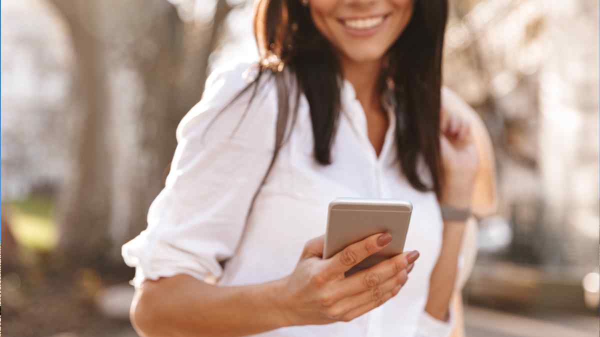 Voici trois super forfaits avec un max de data sur le réseau Orange : de 80 à 130 Go dès 9,99€/mois