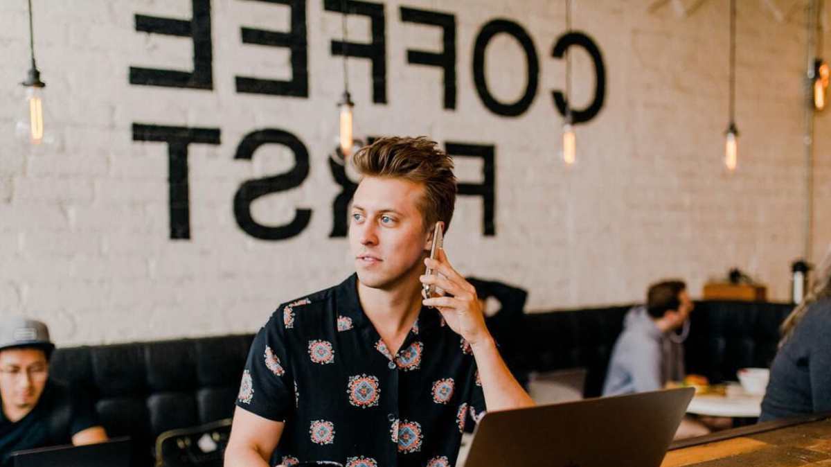 Waouh ! Pour les soldes d'été 2023, RED by SFR vous offre sa box Fibre triple play !