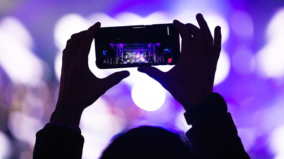 Forfait maxi data de 130 ou 140 Go : qui propose le meilleur forfait pas cher entre Prixtel, YouPrice, Lebara et Coriolis?