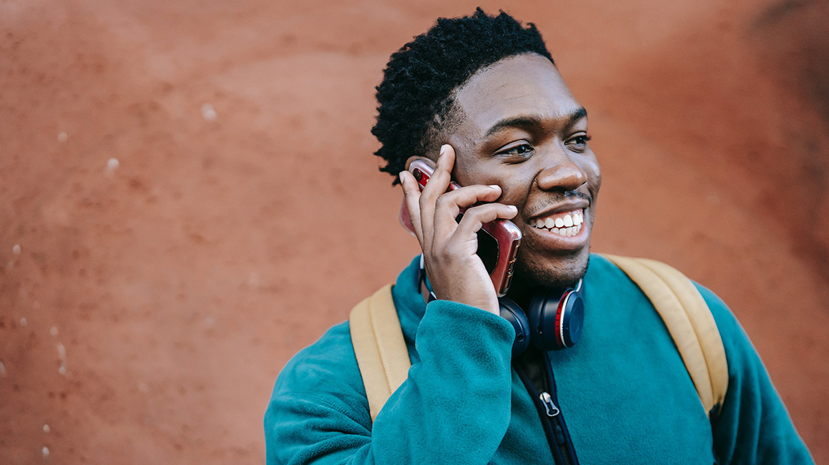 Free Mobile vs YouPrice : le match des promos forfaits mobile 110Go à petit prix et sans engagement de durée