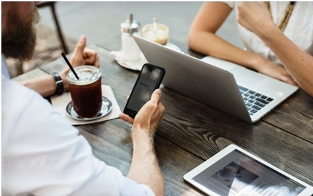 Bons plans SFR : Nouvelle box Starter à prix fixe, ventes flash Galaxy S7 Edge ou S8+, séries limitées mobile...