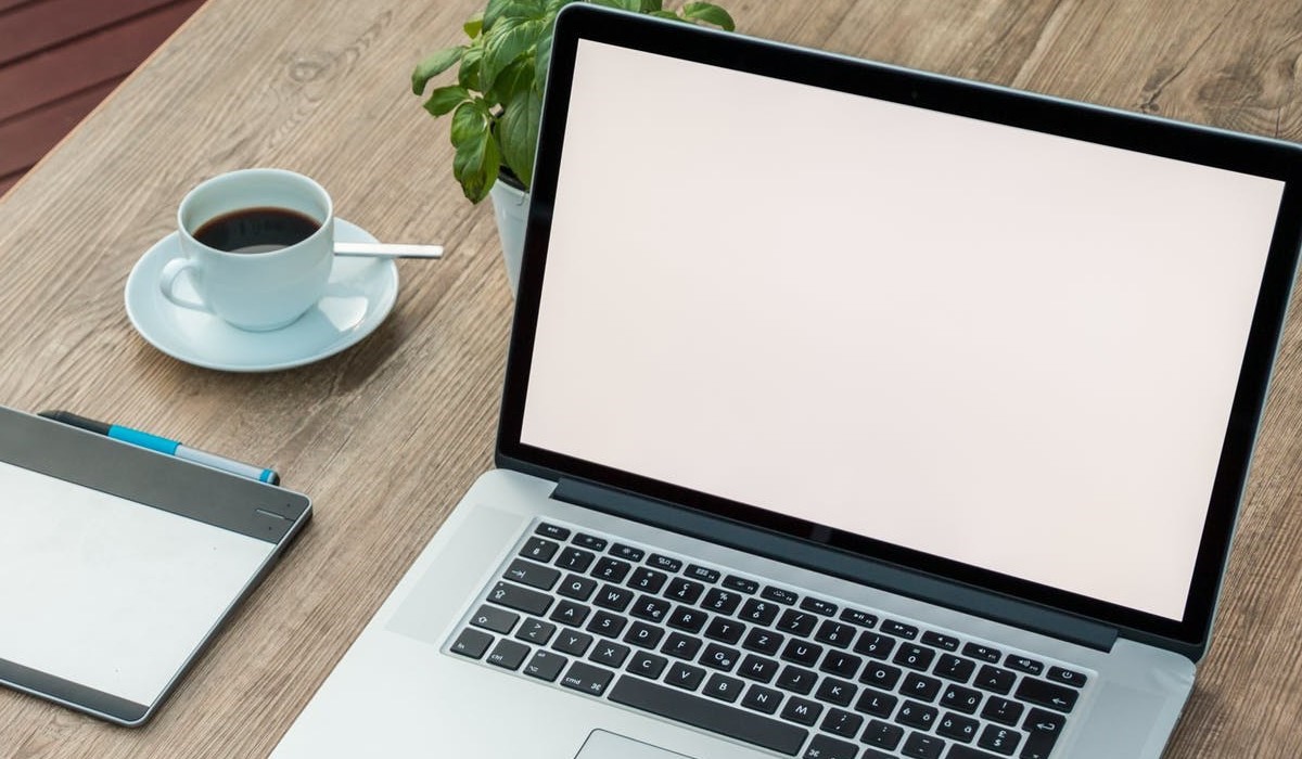 Freebox ou SFR BOX : Dernière ligne droite pour s'équiper d'une offre Internet Fibre ou ADSL à 10 euros par mois