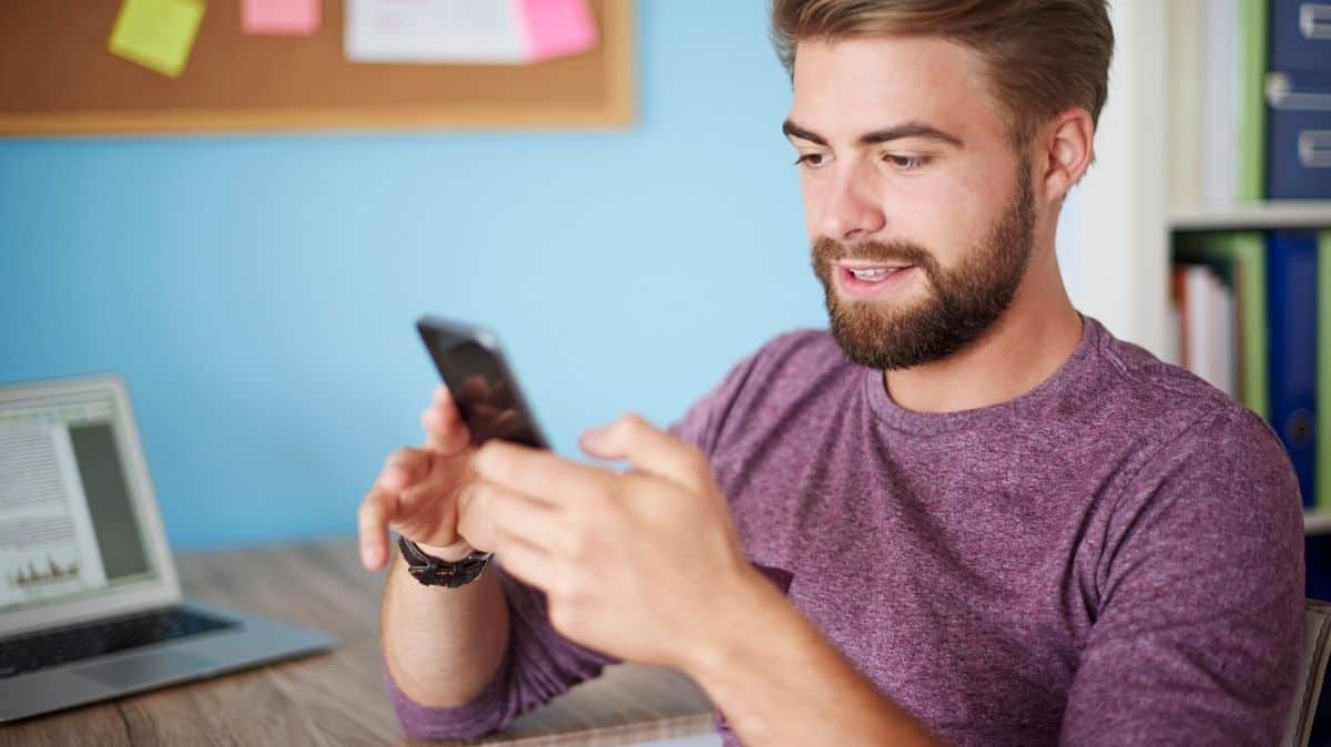 Comparatif forfaits mobiles à 10,99 € par mois