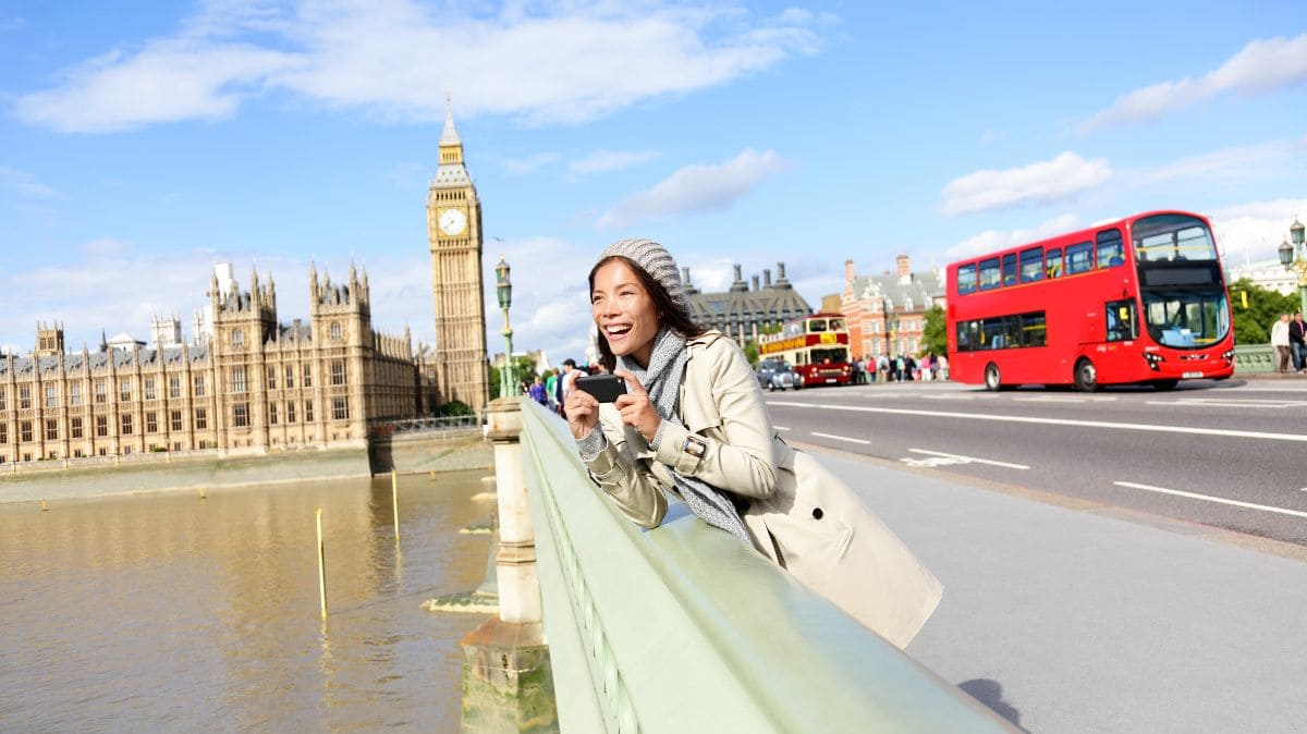 eSIM pour voyager à Noël