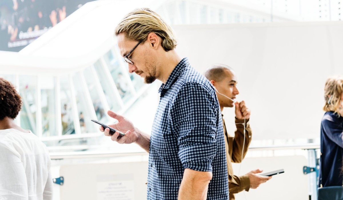 Forfait mobile pas cher : Fin des promos RED by SFR et B&You ce lundi 17 juin !