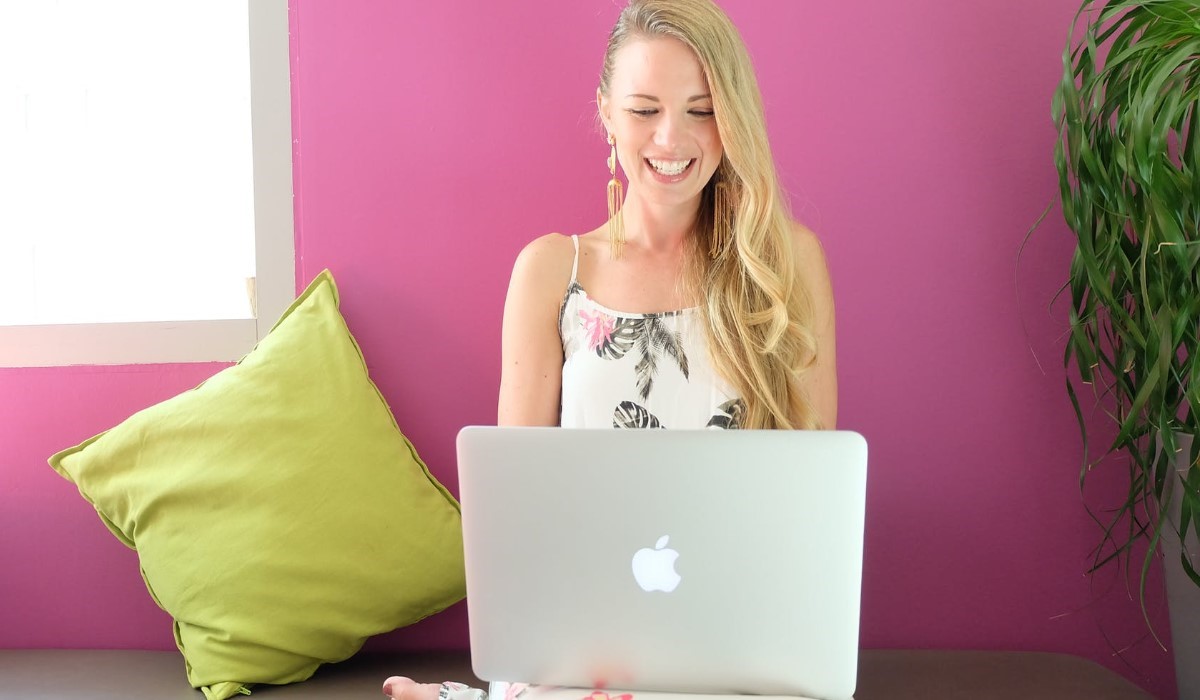 Quelles sont les deux options offertes avec la BOX Internet RED by SFR ? 