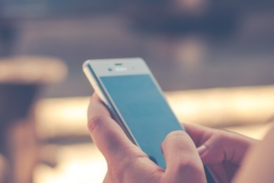 Samsung Galaxy, iPhone 7, Sony Xperia XZ...les bons plans et infos de la journée