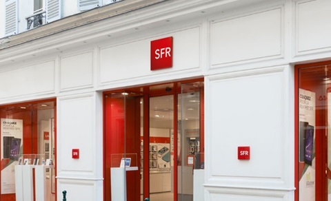 Quelle offre Internet  SFR choisir ? Série limitée 30ans, la BOX Starter ou la RED BOX Fibre à 10 euros