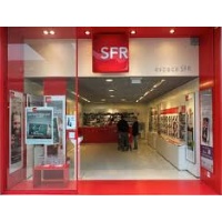 SFR s'apprêterait à fermer 150 boutiques