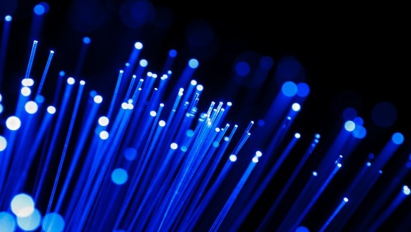 Internet très haut débit à moins de 20euros chez La Poste, SFR, RED, Orange et Bouygues 