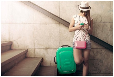 RED by SFR et Free Mobile : Quel forfait choisir pour vos déplacements à l'étranger ?